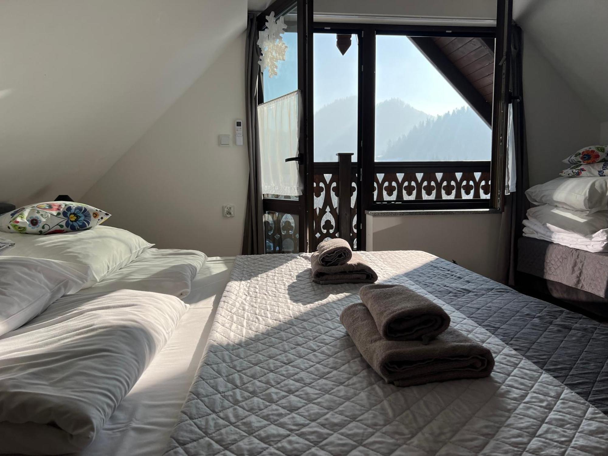 Willa Folk Pieniny ชซาฟนีซา ภายนอก รูปภาพ
